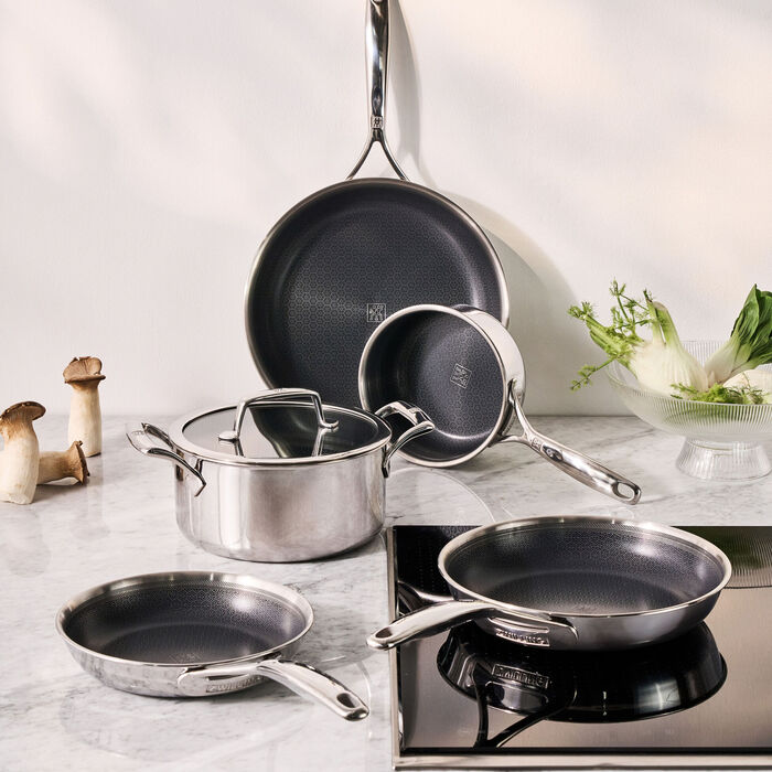 Сотейник 16 см с антипригарным покрытием в форме сот со стеклянной крышкой Peak Zwilling