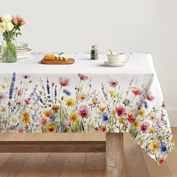 Весняна скатертина з квітками 140 x 220 см Artoid Mode