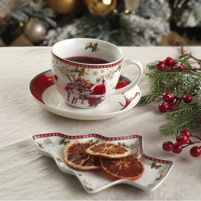 Чашка Fissman CHRISTMAS 400 мл фарфор з блюдцем (13796)