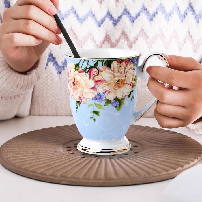 Набір із 2 порцелянових кавових кухлів, квітковий візерунок, 300 мл, чашки у формі кістки в стилі шинуазрі з ручкою для кави, чаю, молока, капучино (D)