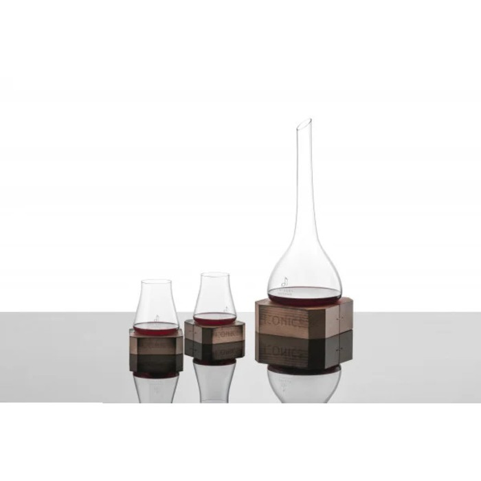 Декантер для красного вина 0,75 л на деревянной подставке Iconics Zwiesel Glas