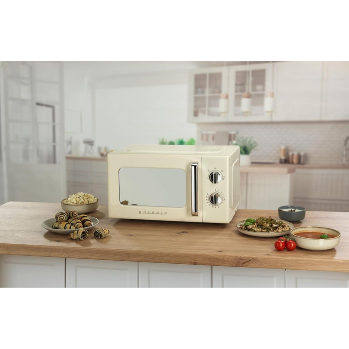 Мікрохвильова піч Gorenje MO20A3WH / 20 л / 800 Вт / AquaClean / AutoMenu / Сенсорне керування / LED-дисплей / Функція розморожування / 5 рівнів потужності / Блокування від дітей / Білий (Ретро, Шампанське)