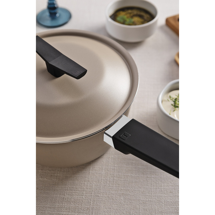 Ківш Tramontina Spezia Sand (2.4 л) 20 см (7096833)