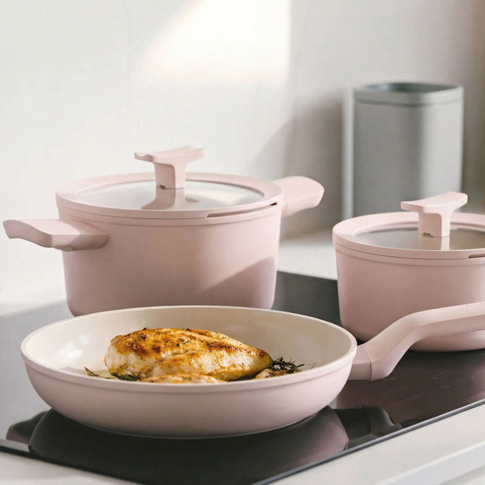 Набір посуду з антипригарним покриттям BergHOFF LEO BALANCE Rose, 5 пр.