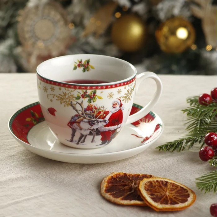 Чашка Fissman CHRISTMAS 400 мл фарфор з блюдцем (13796)