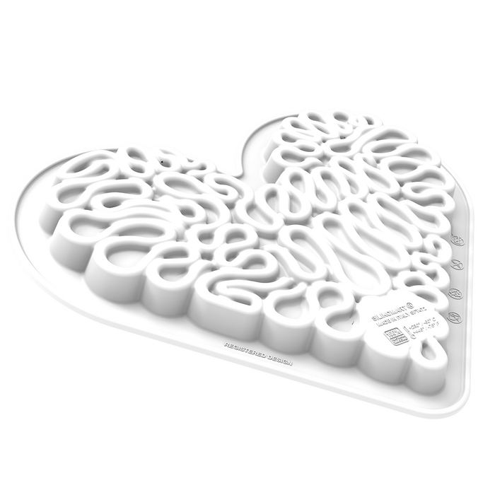 LEVEL HEARTS 580 Форма силіконова 'серце' (основа 210х173 h 21 мм, верх 190х155 h 12,5 мм) 580 мл +