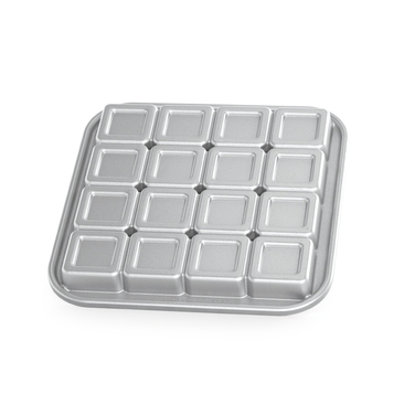 Деко Nordic Ware Brownie, 24,6 х 24,6 х 2,2см