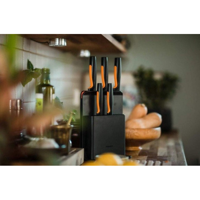 Набор ножей Fiskars Functional Form с черной подставкой 5 шт. (1057554)