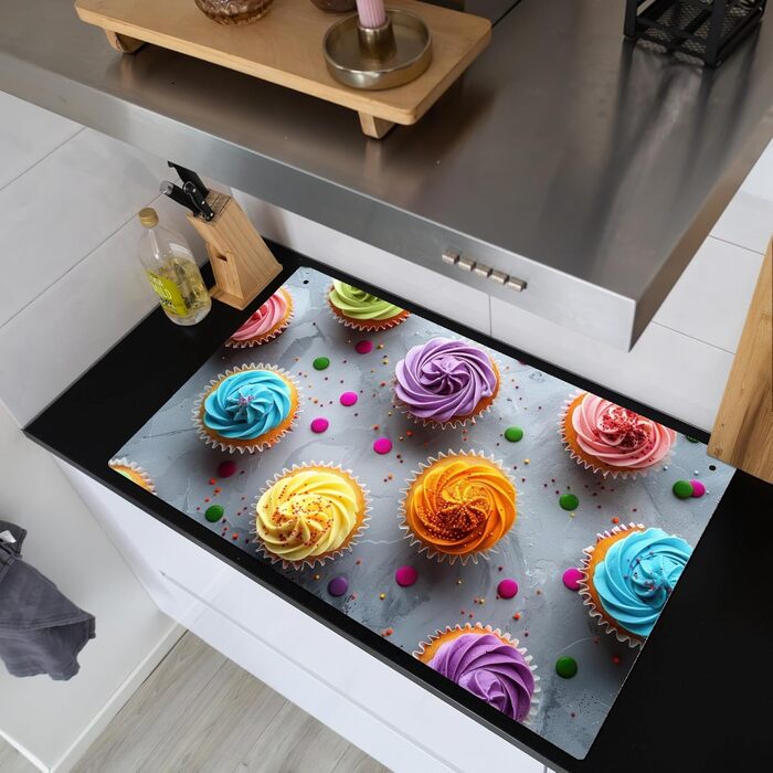 Фартух для плити, кухонний фартух, вініл, 78x52 см, декор для кухні, облицювання стіни, кришка плити - сіро-чорна (Кекси - Мафіни, 52,7Д x 91,6Ш см)