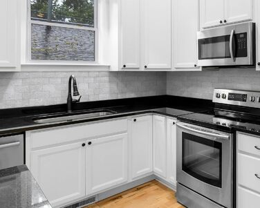 Штучна настінна плитка, самоклеюча панель для кухонного фартуха, тверда ПВХ плитка, клейка плитка для кухні та ванної кімнати (34 x 29 см) (20, сірий сланець)