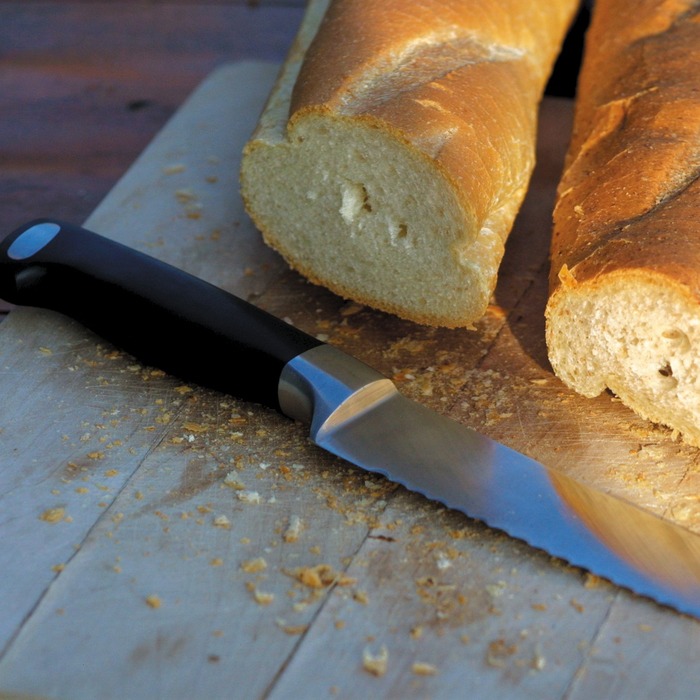 Ніж для хліба 23 см металік / чорний Gourmet Berghoff