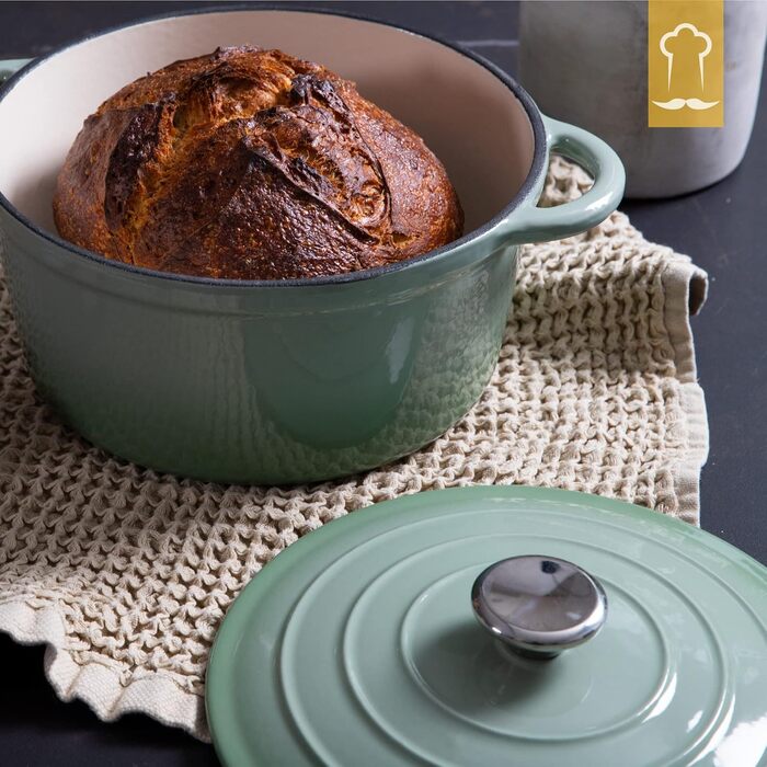 Чавунна жаровня 3,5 л з кришкою 24 см, зелена Chefarone