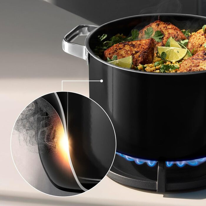 Набір каструль зі скляними кришками, 4 предмети, чорний Fusiontec Mineral Pro WMF