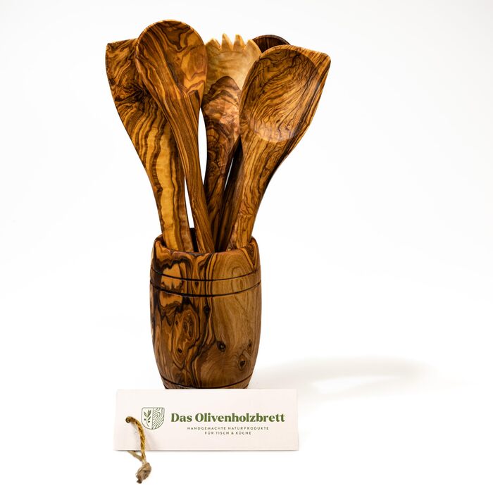 Набір кухонного приладдя з оливкового дерева das Olivenholzbrett