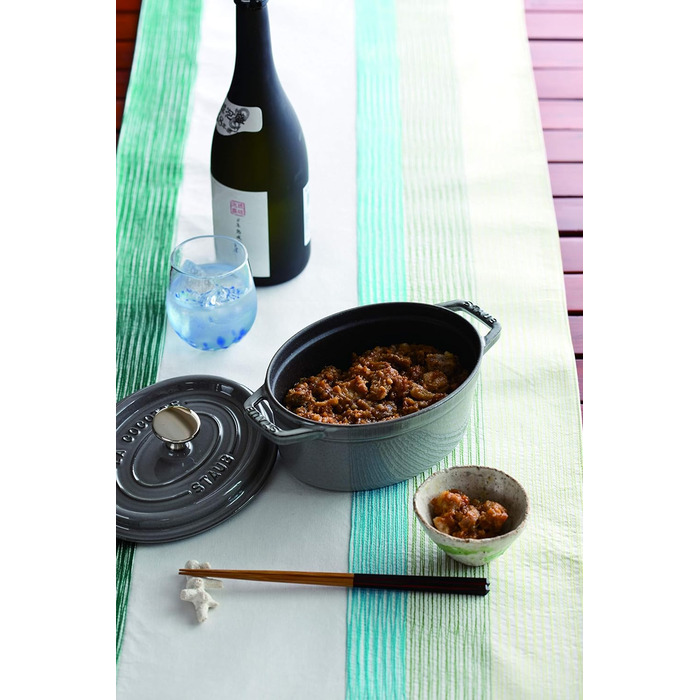 Чавунна жаровня/кокотниця STAUB, овальна 6,7 л, (15 см, чорна)