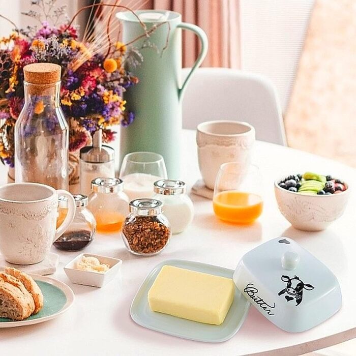 Маслянка з ручкою для 250 г вершкового масла, високоякісна кераміка, білий колір з квітковим та бджолиним візерунком, порцеляна, класична маслянка, маслянка, контейнер для масла, коробка для масла, можна мити в посудомийній машині (коров&39яча голова)