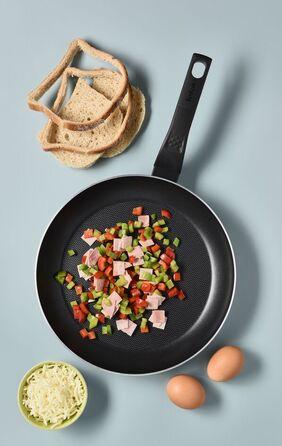 Сковорода с крышкой 26 см Family Day Tefal