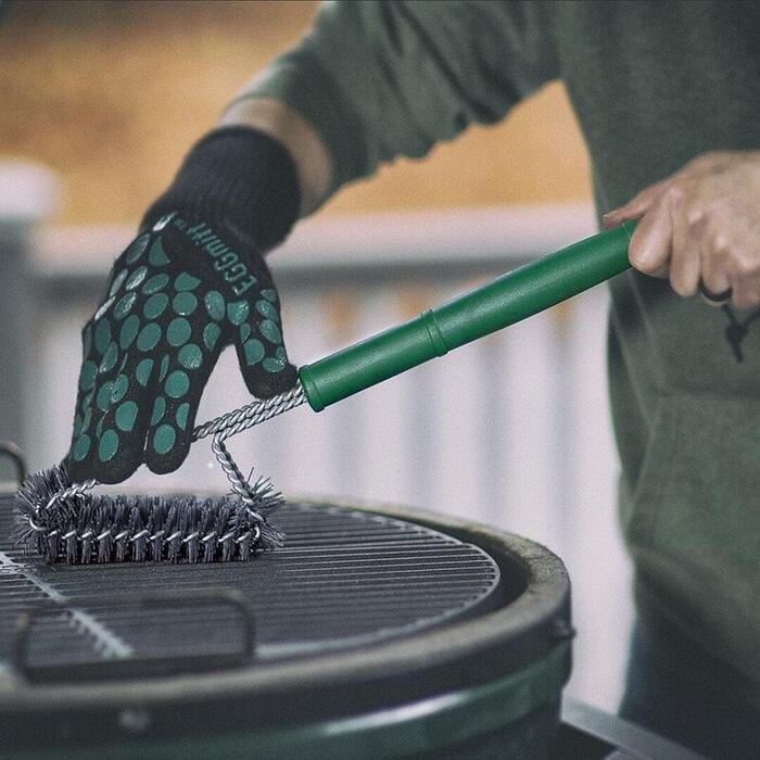 Щетка для гриля с длинной ручкой Big Green Egg 127310 Код: 013028