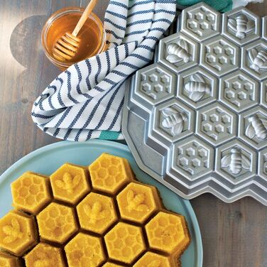 Форма для випічки Nordic Ware Honeycomb, 31 х 29 х 5,5 см