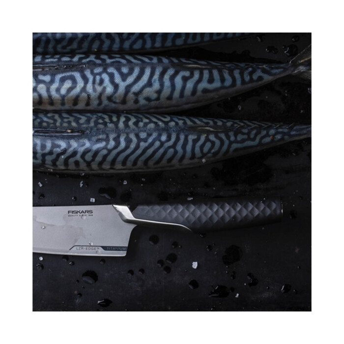 Нож для повара повара Fiskars Taiten 16 см (1066832)