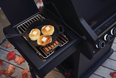 Газовый гриль Napoleon Phantom Rogue SE 425, c задней и боковой Sizzle Zone конфорками, черный мат RSE425RSIBPK-1-PHM Код: 011760