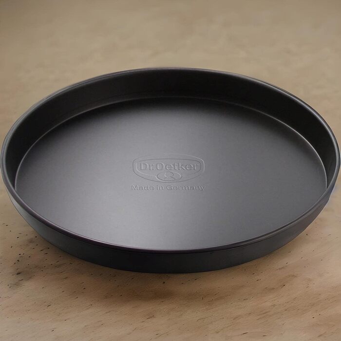 Форма для піци 20 см з антипригарним покриттям, набір 2 предмета, чорні Dr. Oetker