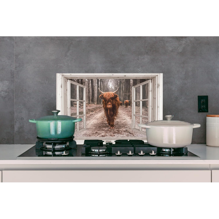 Панель кухонного фартуха, бризкозахисна панель, декор для кухні, алюмінієва панель, бризкозахисна панель для плити, альтернатива скляній панелі, чорна - з малюнком - суцільна - чорна - темна - (вид з вікна на шотландську високогірну худобу, 60x40 см)